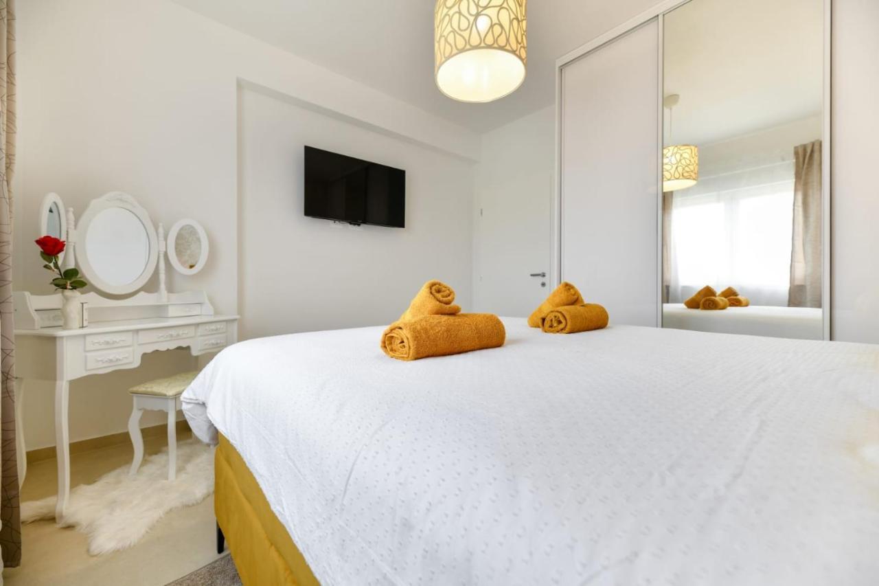 Family Apartment Amare ザダル エクステリア 写真