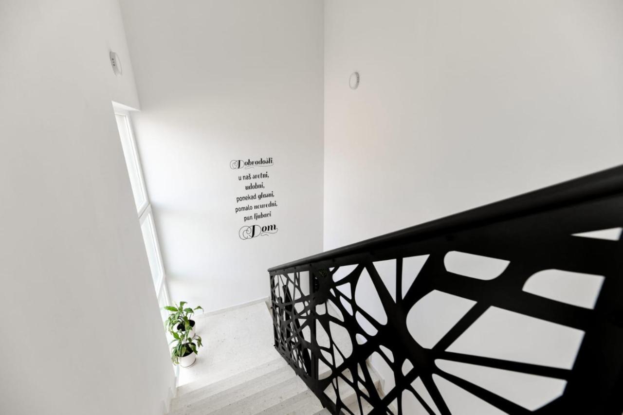 Family Apartment Amare ザダル エクステリア 写真